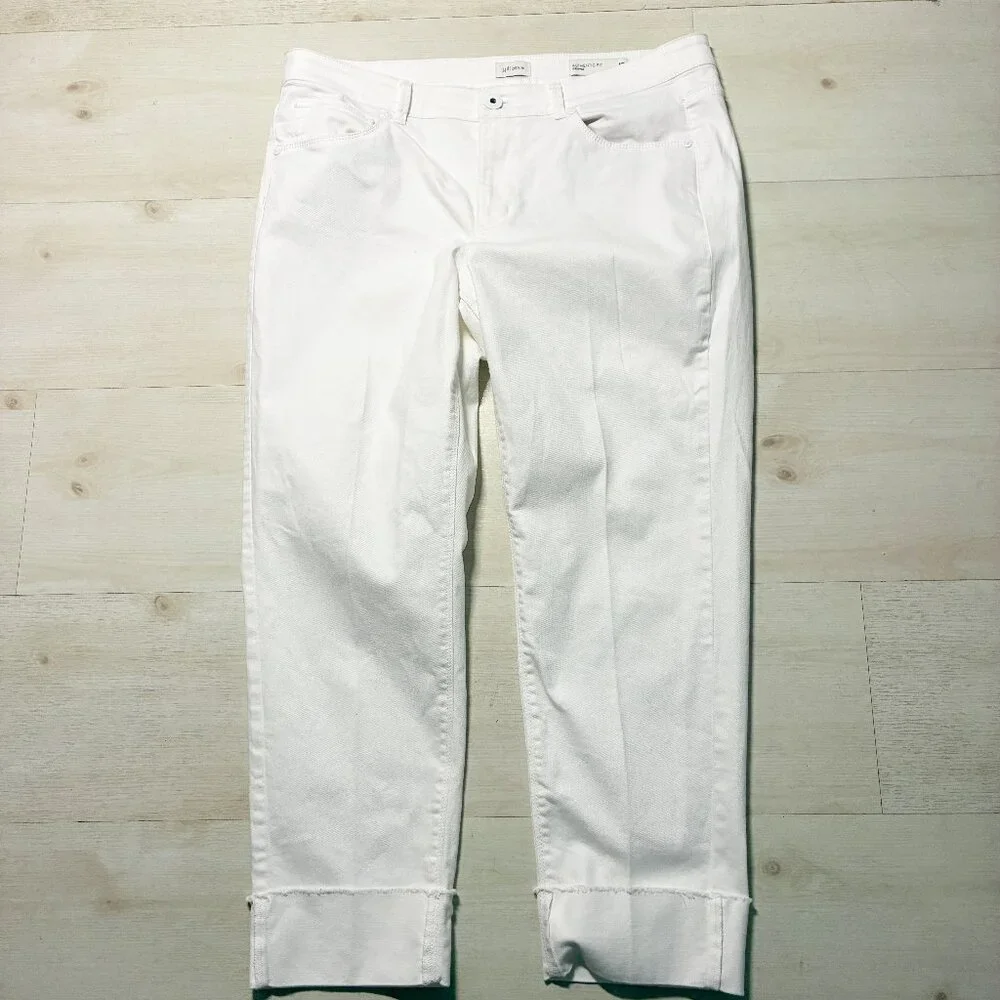 J. Jill Women's Authentic Fit Cropped White Jeans Size 12 - Picture 1 of 6